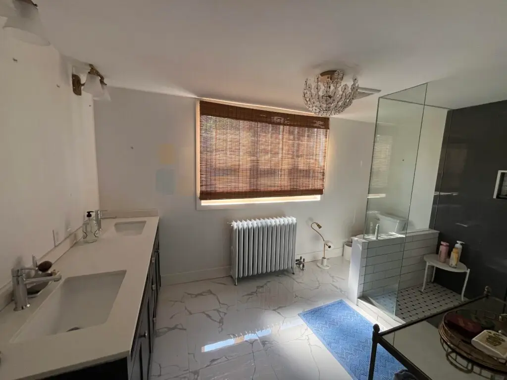 Bathroom Painting and Drywall Repair in Waterloo — Wall Painting